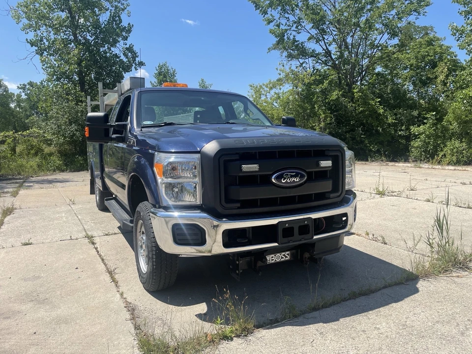 2012 Ford Super Duty 3rd Gen - Image 2 of 8