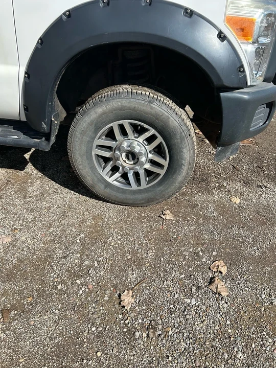 2012 Ford Super Duty 3rd Gen - Image 3 of 8