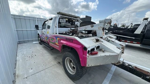 2012 Ford Super Duty 3rd Gen - Image 2 of 15