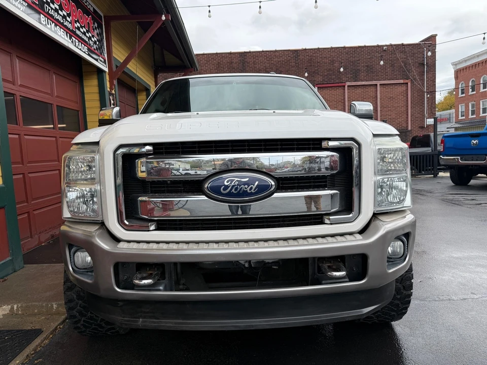 2012 Ford Super Duty 3rd Gen - Image 11 of 12