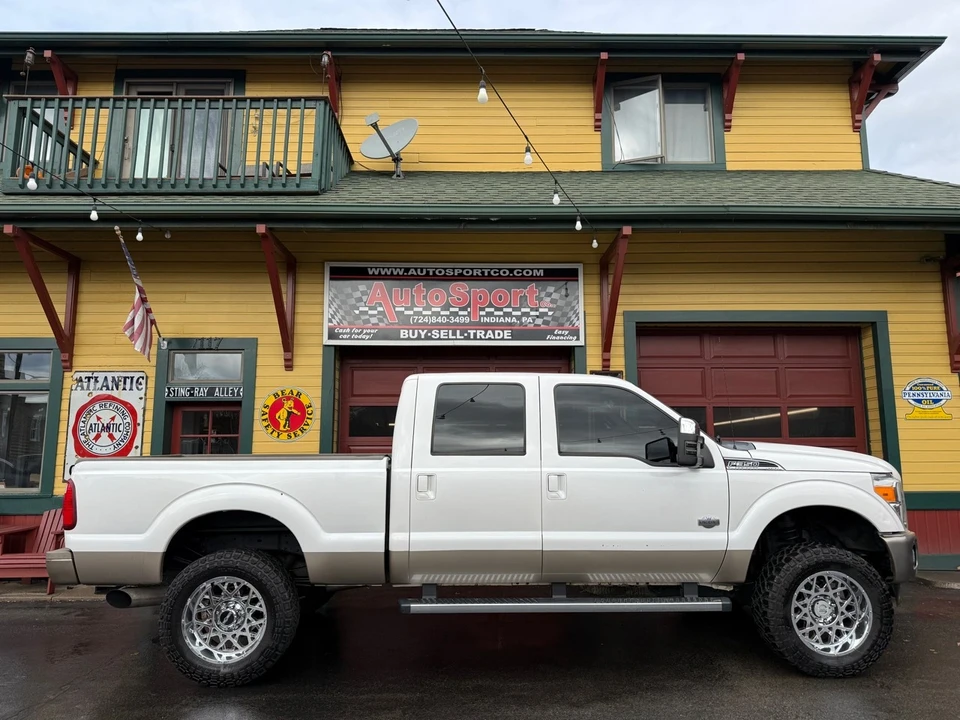 2012 Ford Super Duty 3rd Gen - Image 3 of 12