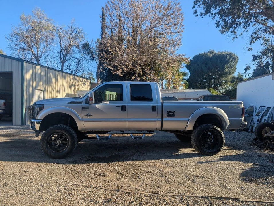 2012 Ford Super Duty 3rd Gen - Image 2 of 17