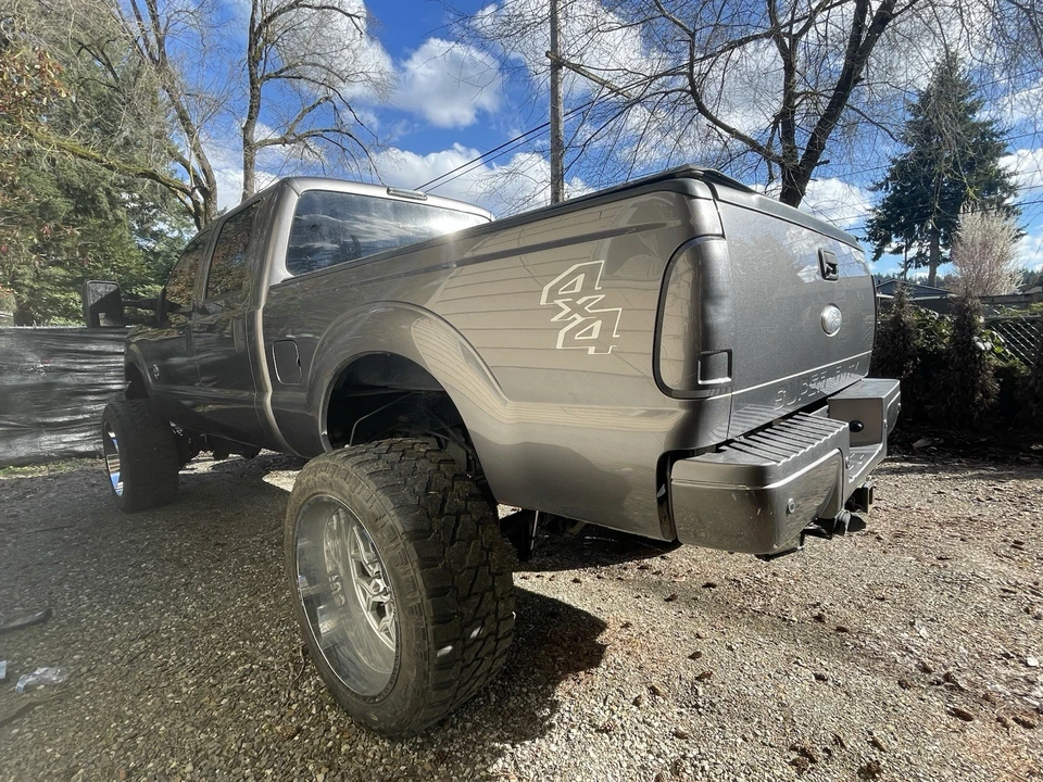 2012 Ford Super Duty 3rd Gen - Image 3 of 12