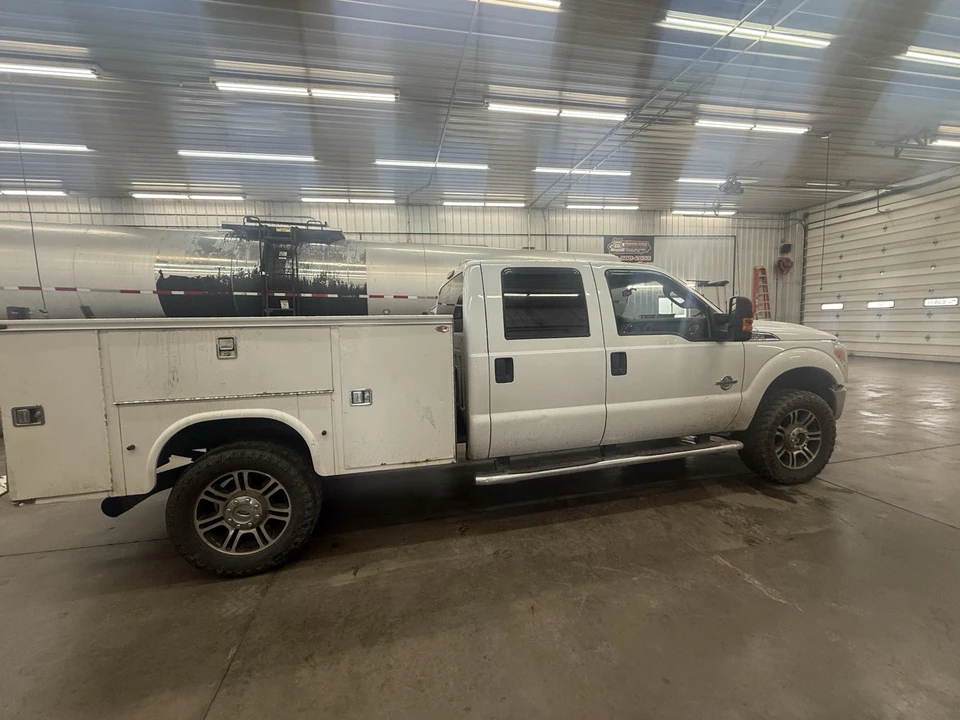 2012 Ford Super Duty 3rd Gen - Image 4 of 5