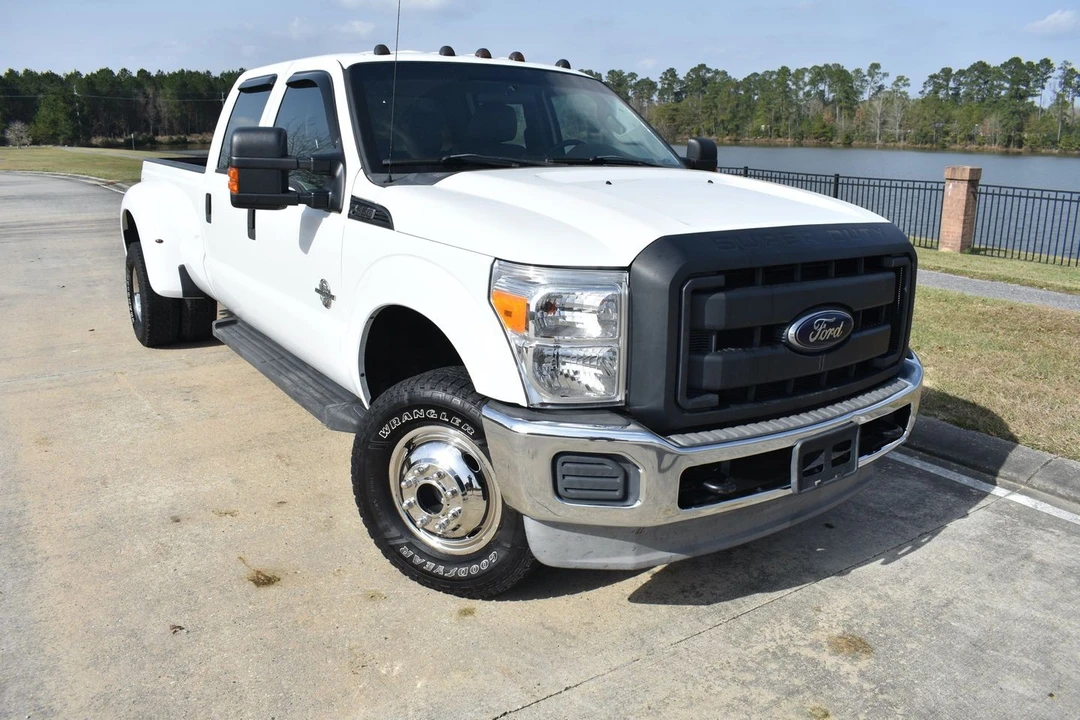 2012 Ford Super Duty 3rd Gen - Image 2 of 22