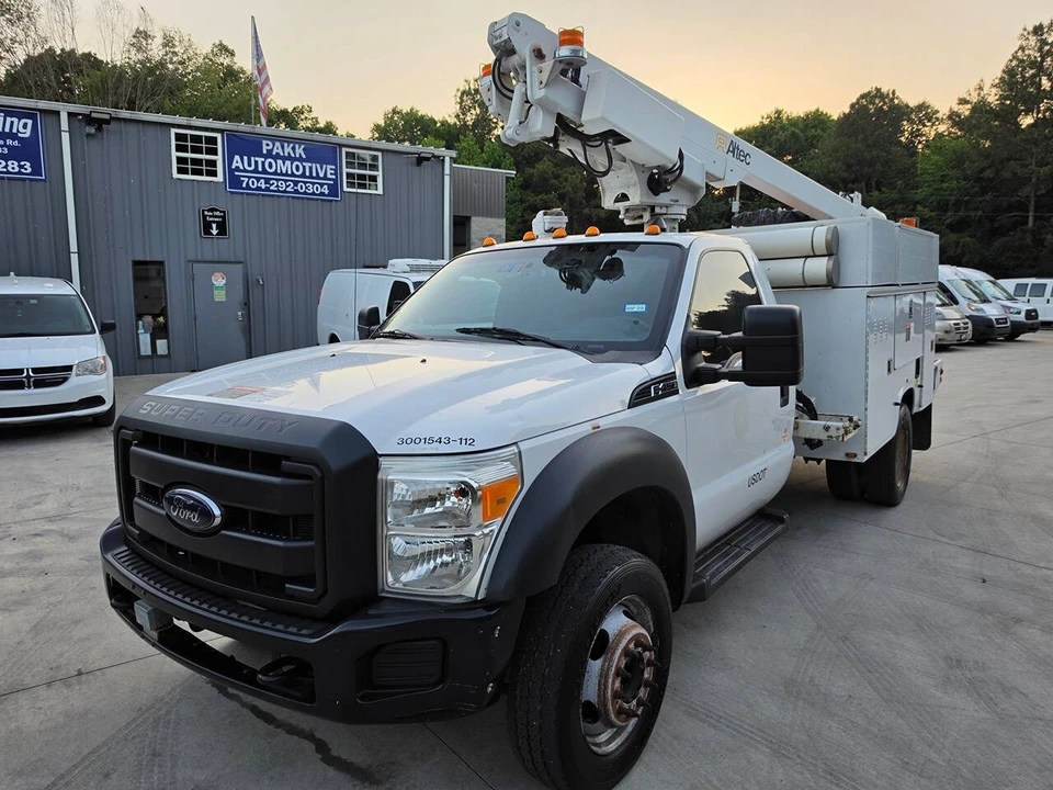 2012 Ford Super Duty 3rd Gen - Image 2 of 31