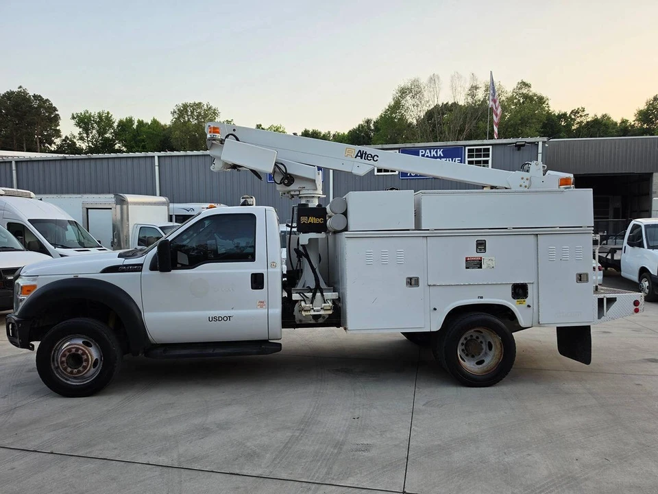 2012 Ford Super Duty 3rd Gen - Image 3 of 31