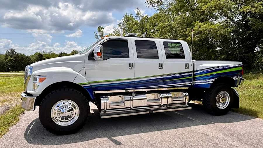2012 Ford F-Series - Image 2 of 8