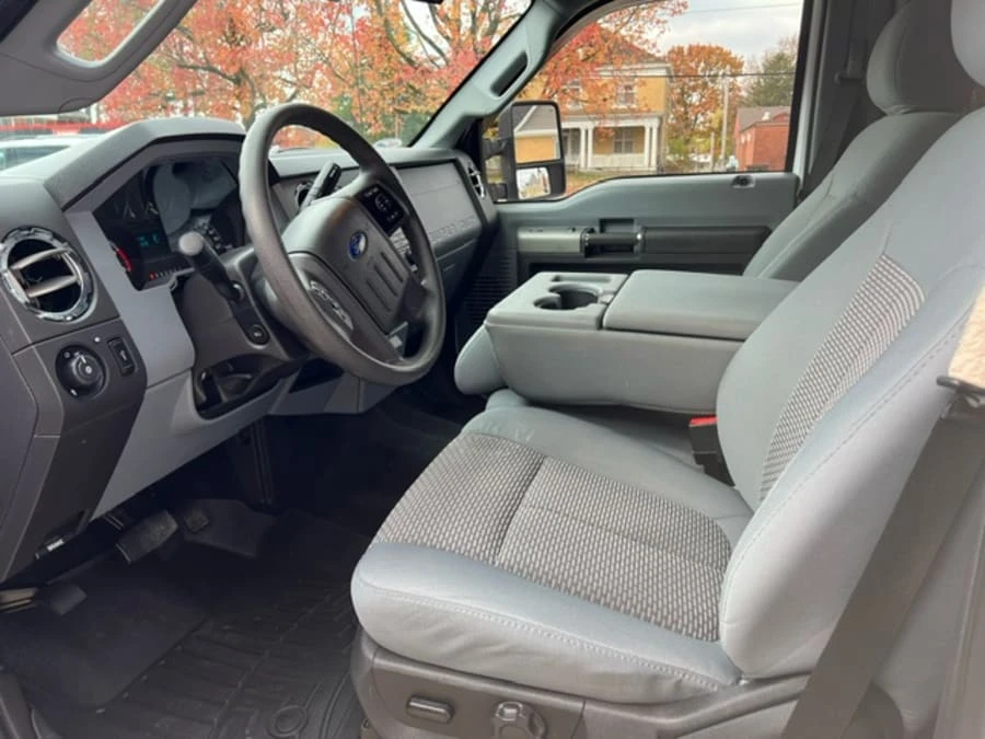 2012 Ford Super Duty 3rd Gen - Image 9 of 12