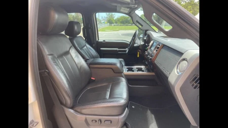 2012 Ford Super Duty 3rd Gen - Image 3 of 10