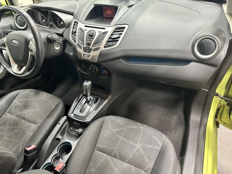 2012 Ford Fiesta - Image 18 of 21