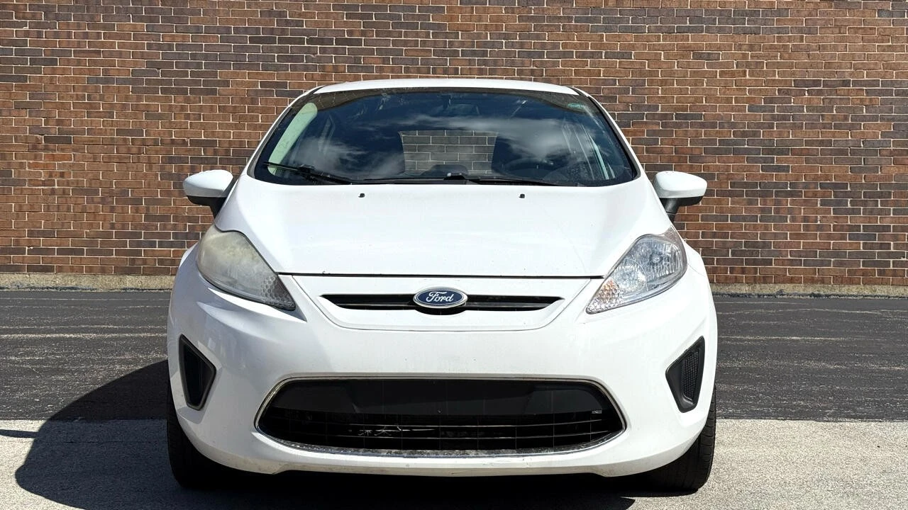 2012 Ford Fiesta - Image 2 of 21