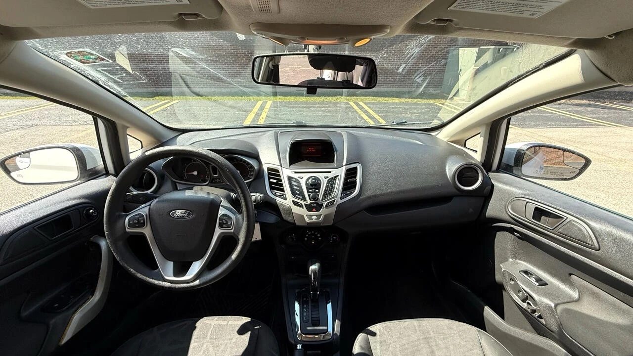 2012 Ford Fiesta - Image 18 of 21