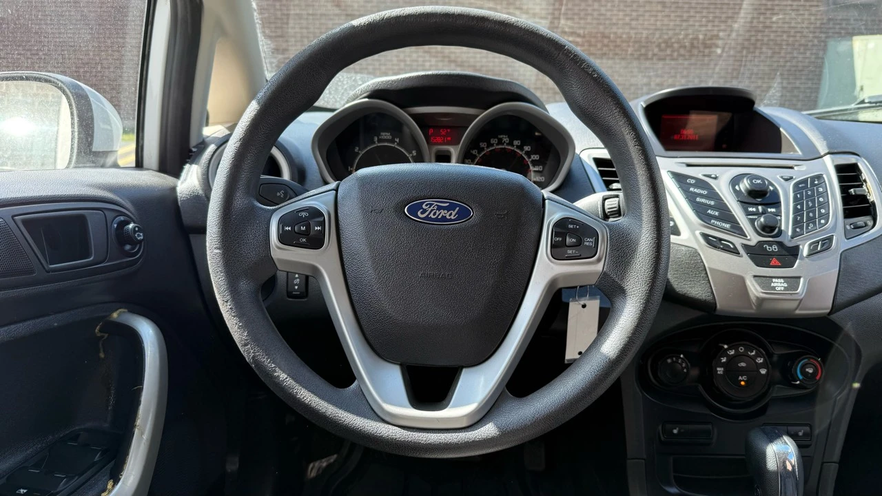 2012 Ford Fiesta - Image 15 of 21