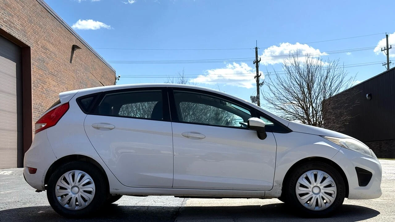 2012 Ford Fiesta - Image 8 of 21