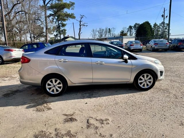 2012 Ford Fiesta - Image 6 of 13