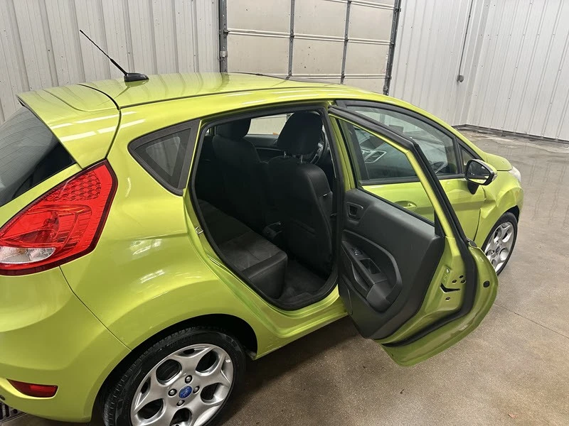 2012 Ford Fiesta - Image 14 of 21