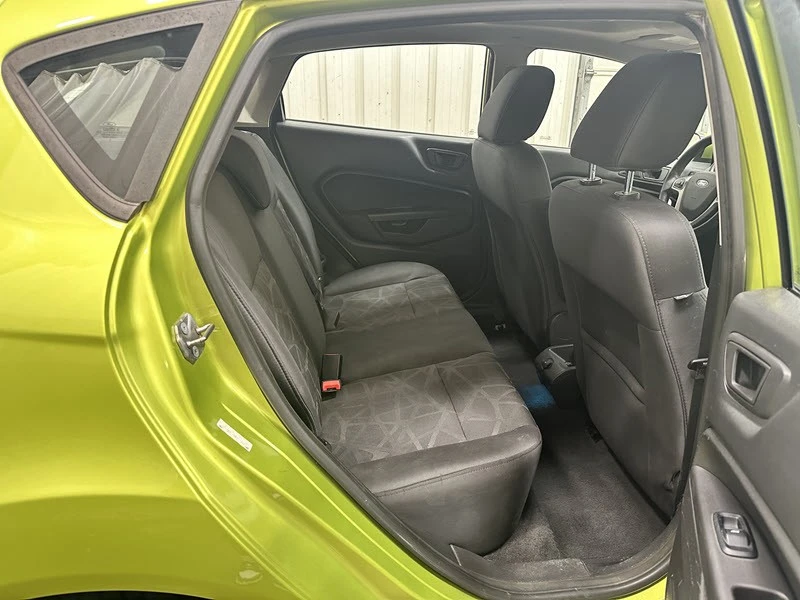 2012 Ford Fiesta - Image 15 of 21