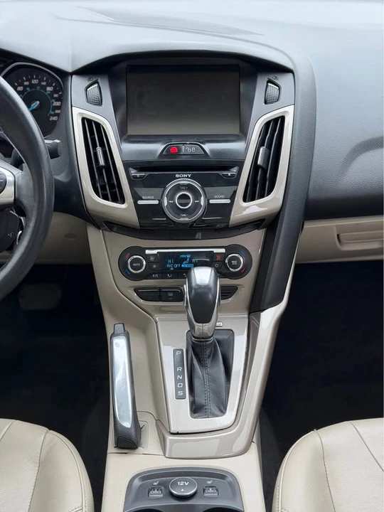 2012 Ford Focus 3rd Gen - Image 15 of 16