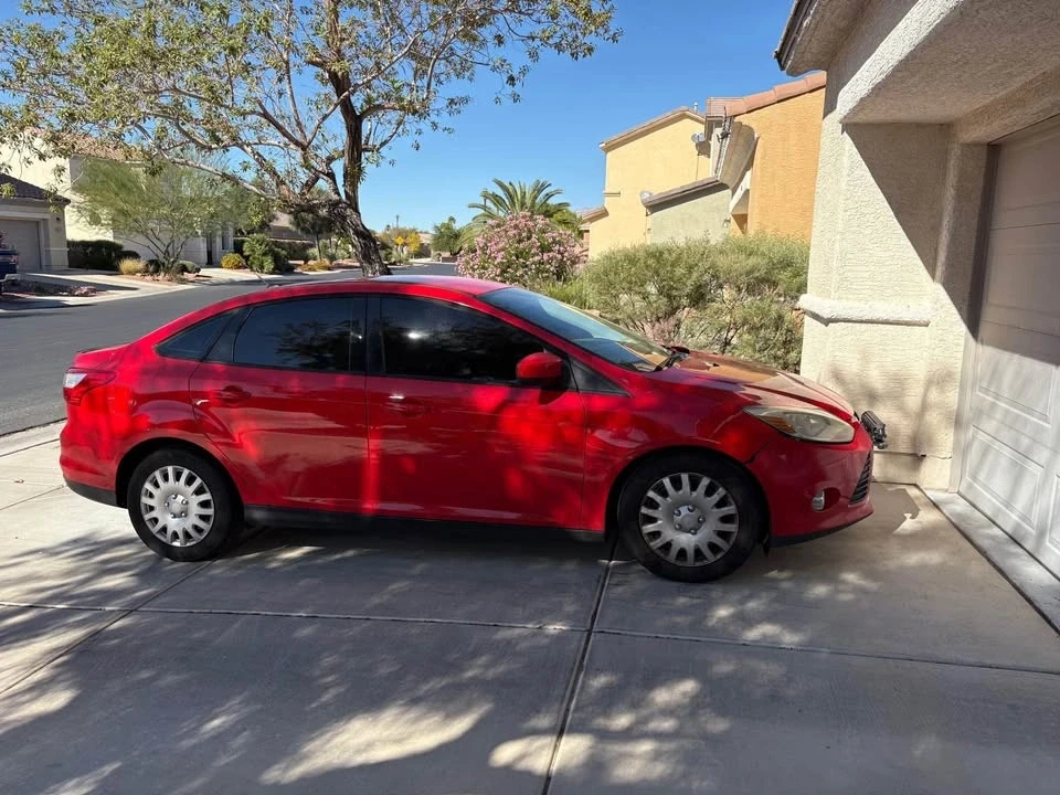2012 Ford Focus 3rd Gen - Image 2 of 10