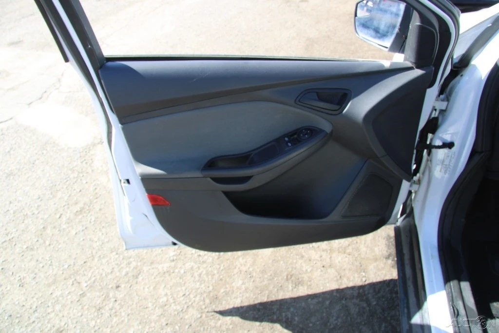 2012 Ford Focus 3rd Gen - Image 11 of 21