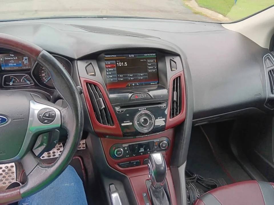 2012 Ford Focus RS 2nd Gen - Image 6 of 12