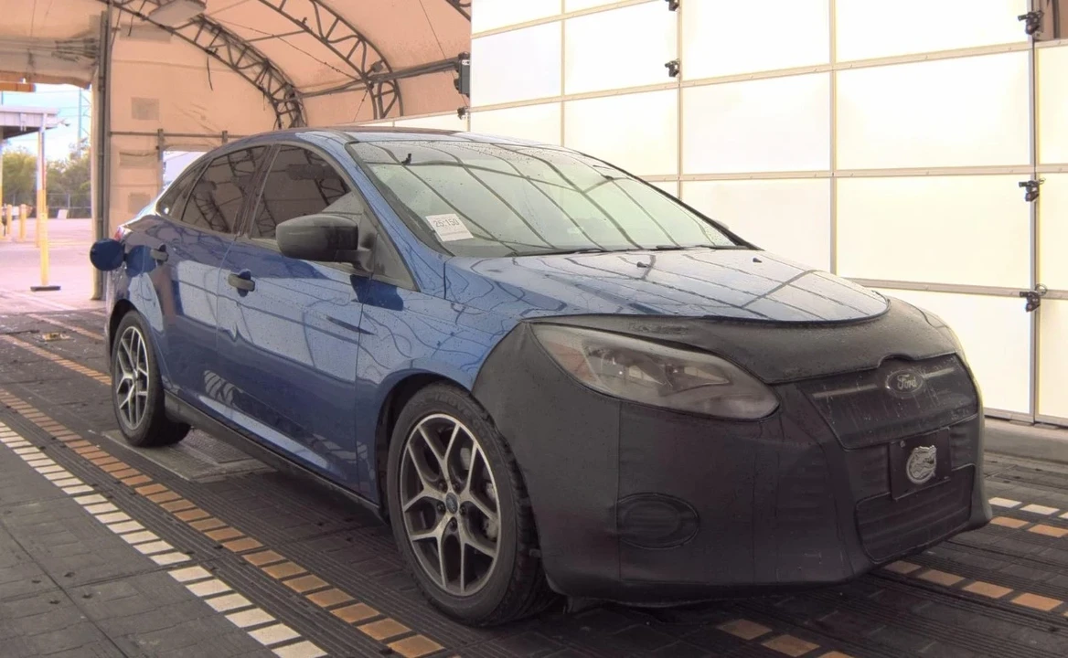 2012 Ford Focus 3rd Gen - Image 3 of 10
