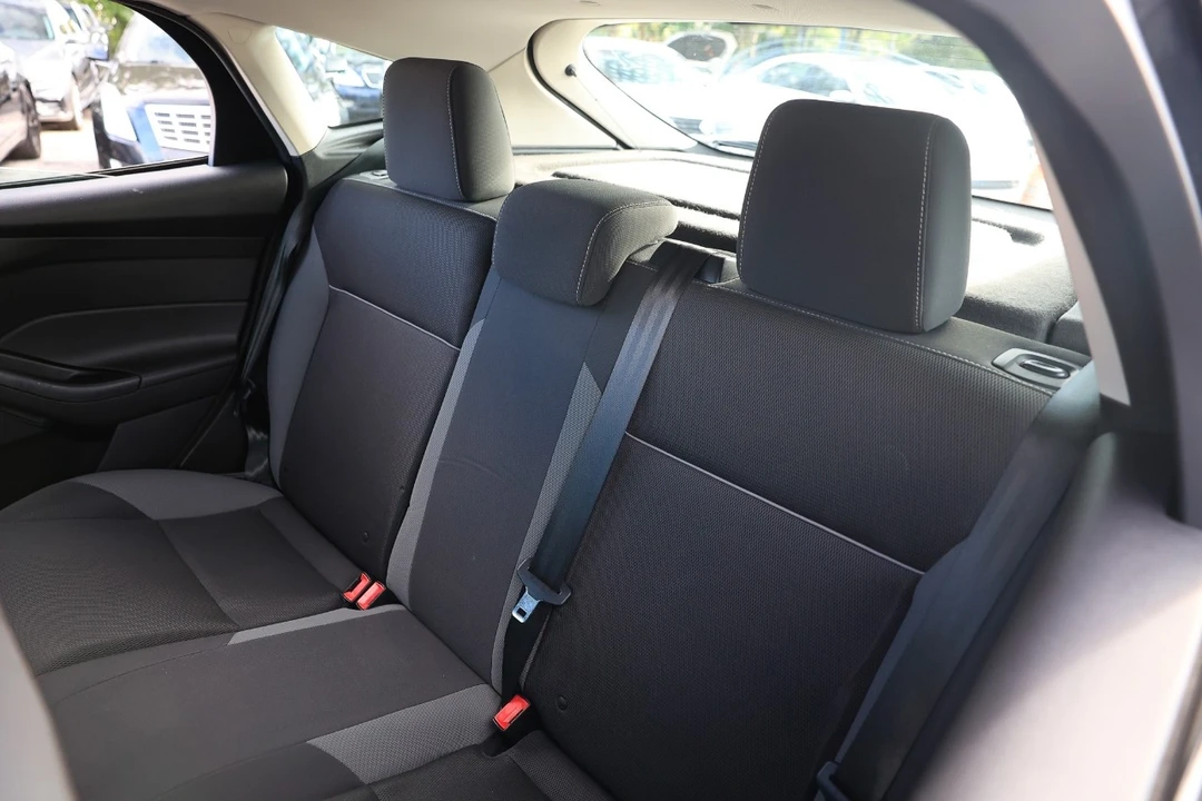2012 Ford Focus 3rd Gen - Image 8 of 12