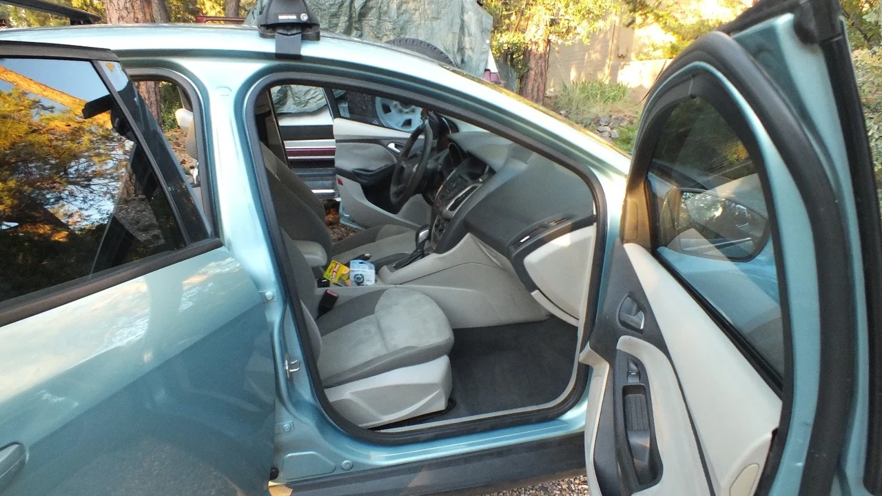 2012 Ford Focus 3rd Gen - Image 15 of 20
