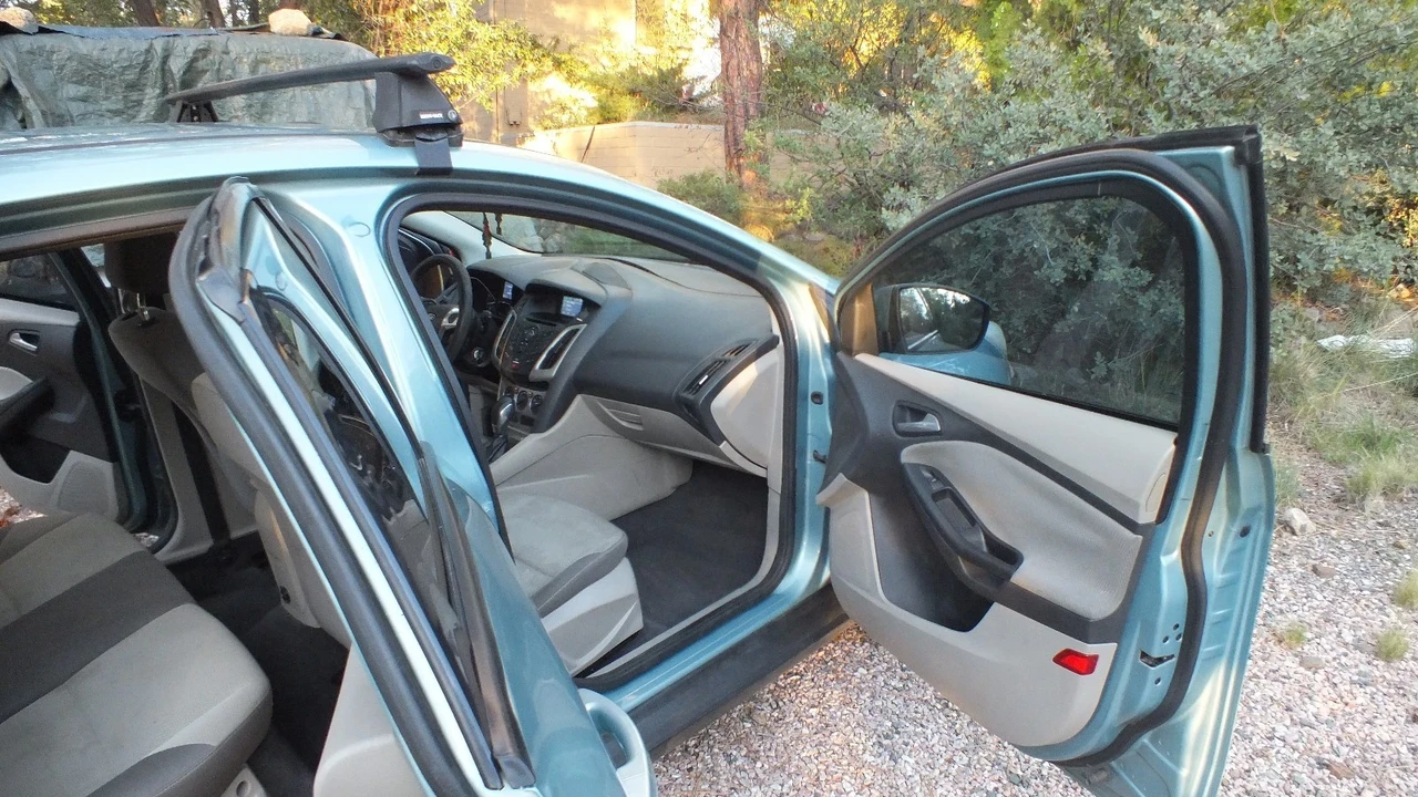 2012 Ford Focus 3rd Gen - Image 12 of 20