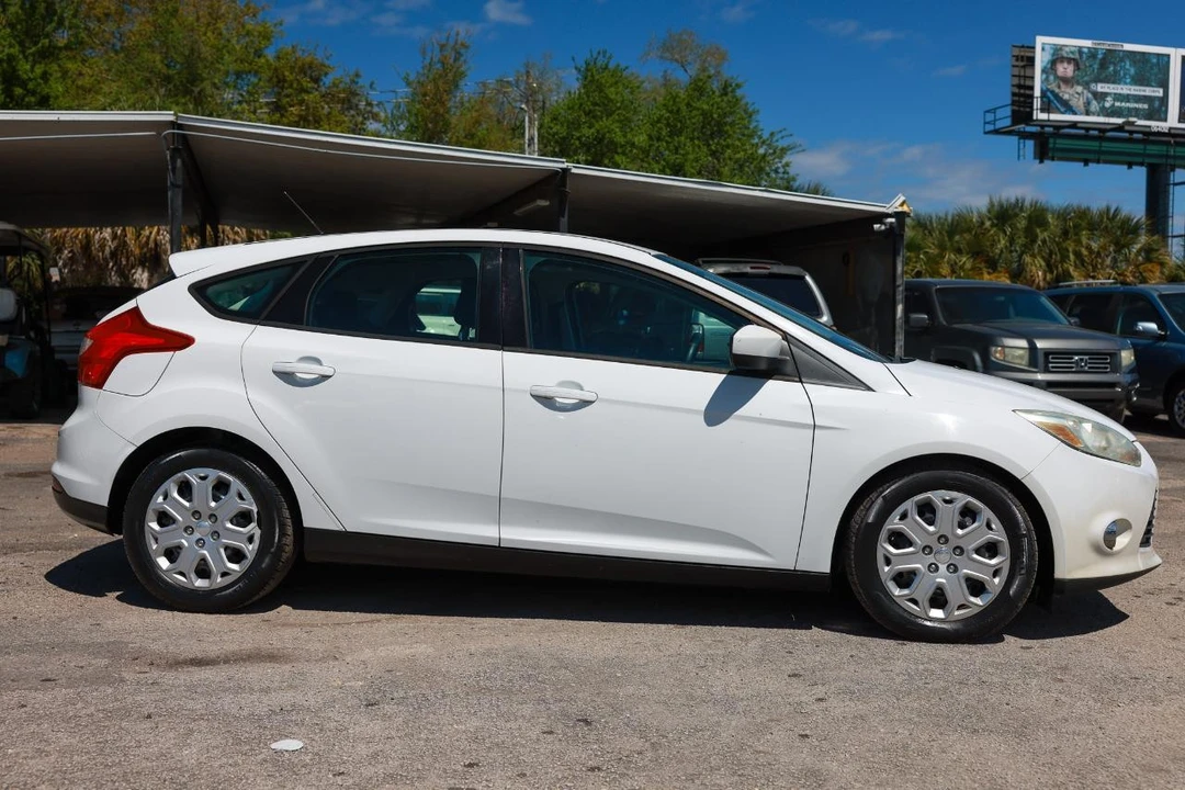 2012 Ford Focus 3rd Gen - Image 13 of 21