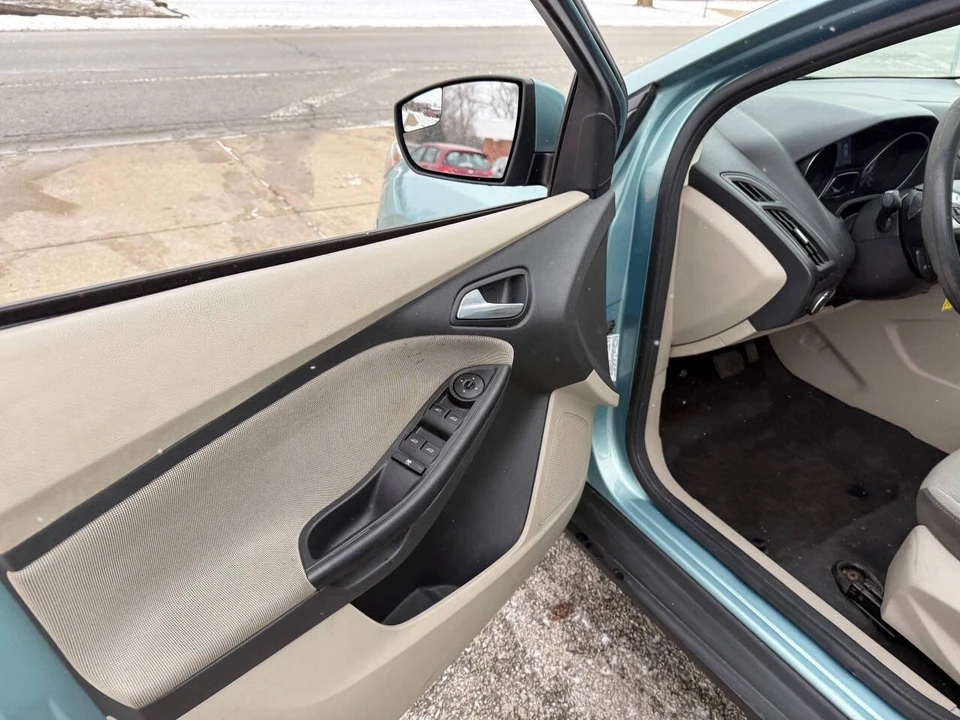 2012 Ford Focus 3rd Gen - Image 3 of 20