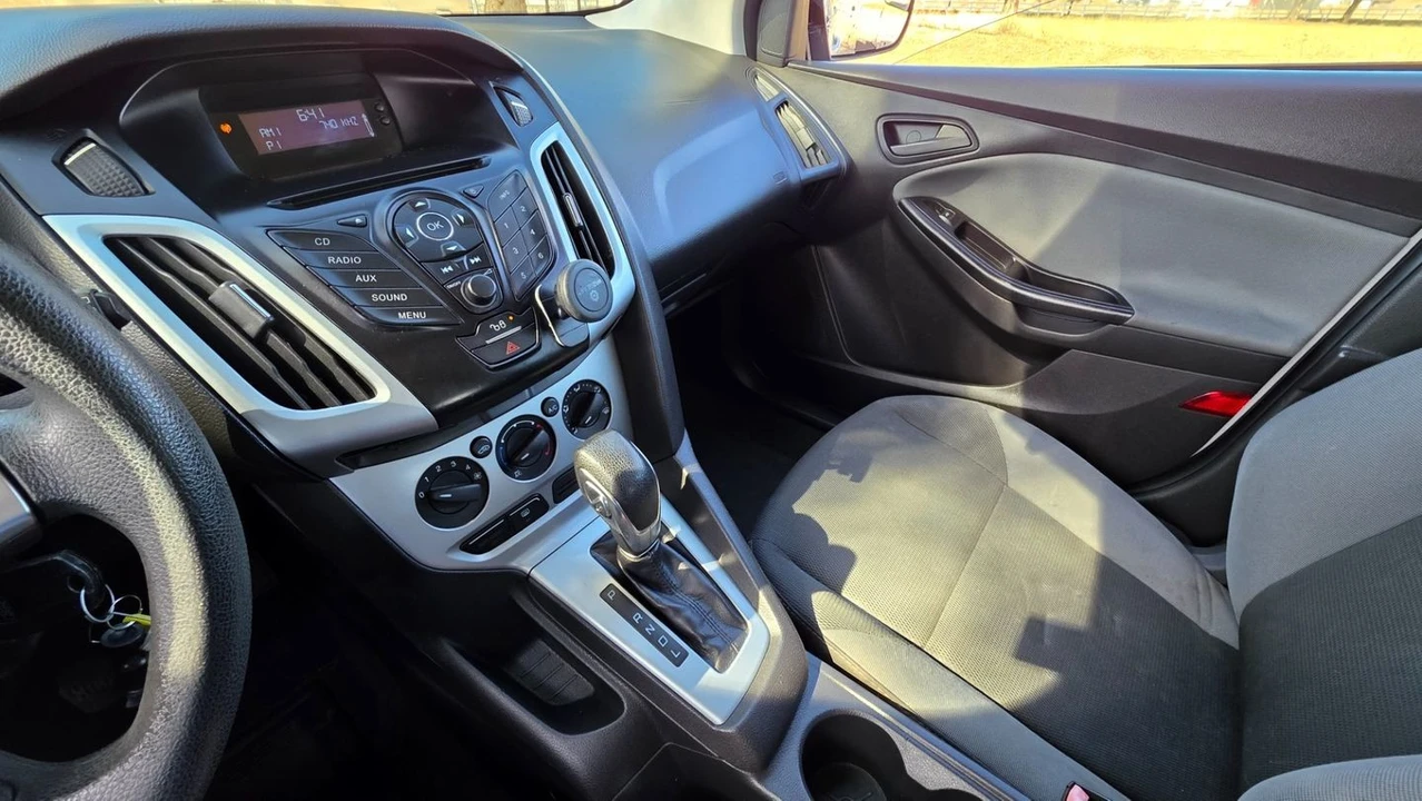 2012 Ford Focus 3rd Gen - Image 17 of 24