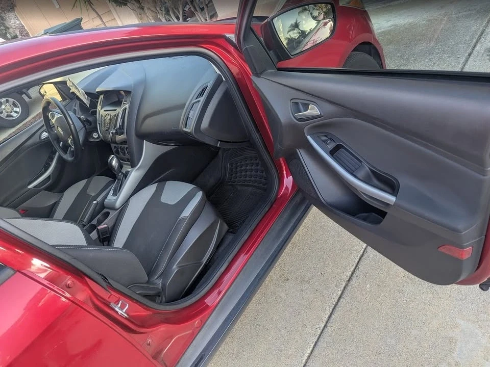 2012 Ford Focus 3rd Gen - Image 8 of 14