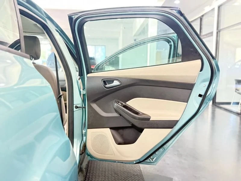 2012 Ford Focus 3rd Gen - Image 14 of 15