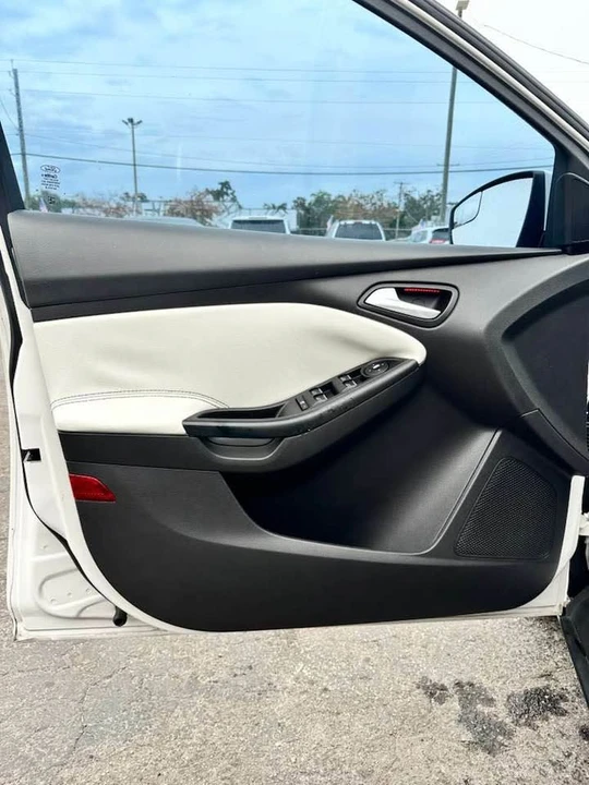 2012 Ford Focus 3rd Gen - Image 15 of 19