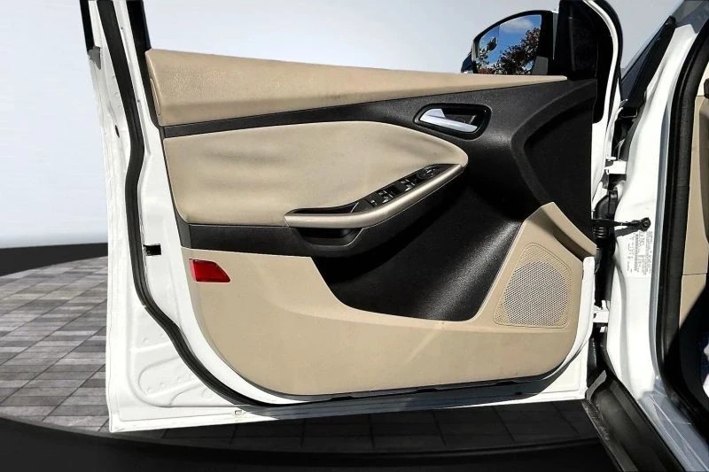 2012 Ford Focus 3rd Gen - Image 9 of 12