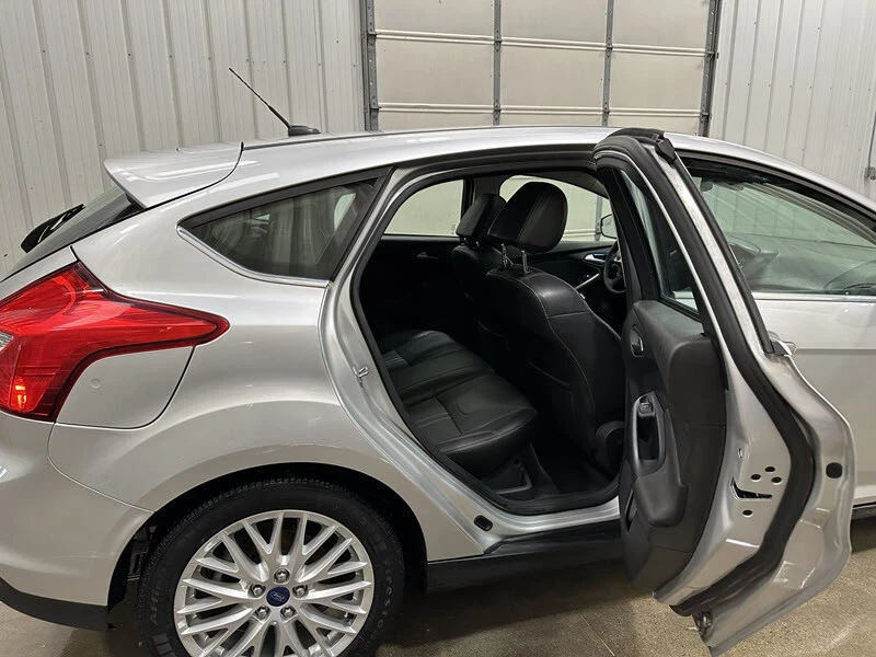 2012 Ford Focus 3rd Gen - Image 15 of 21