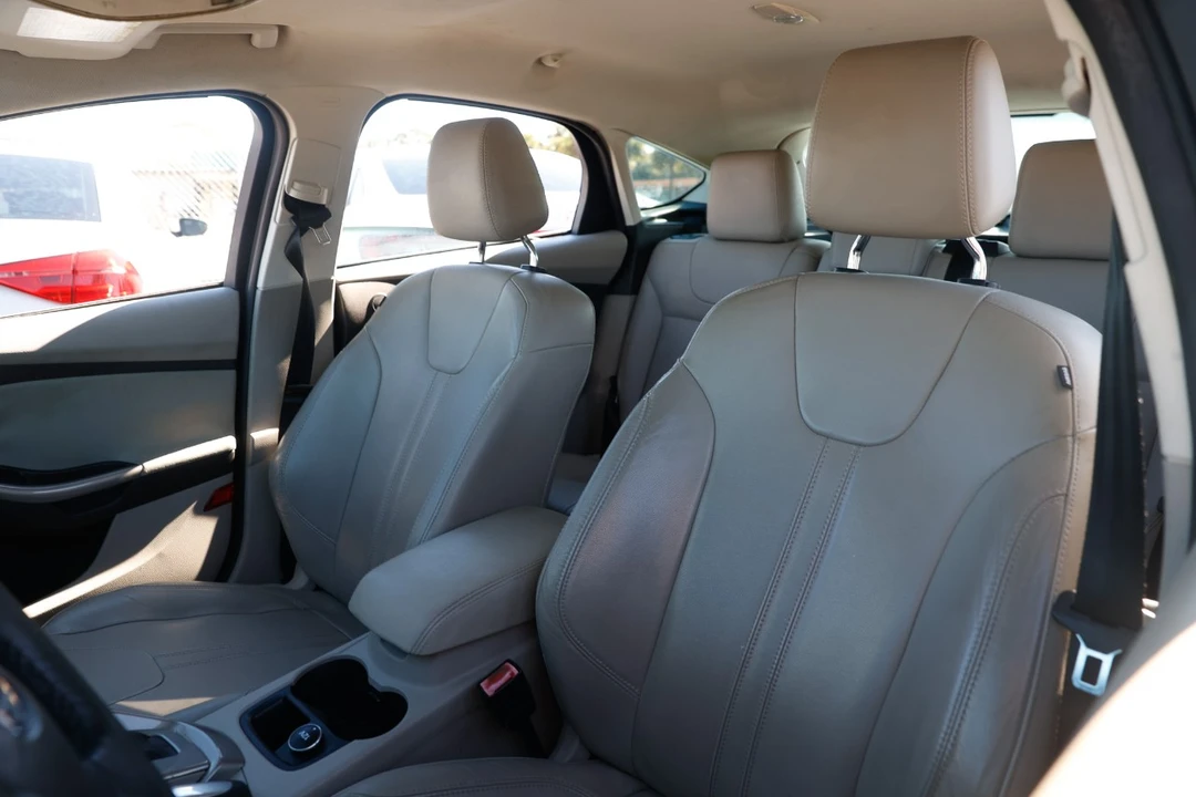 2012 Ford Focus 3rd Gen - Image 6 of 12