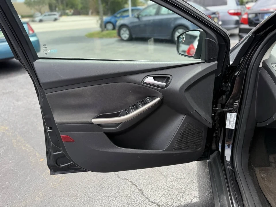 2012 Ford Focus 3rd Gen - Image 10 of 12