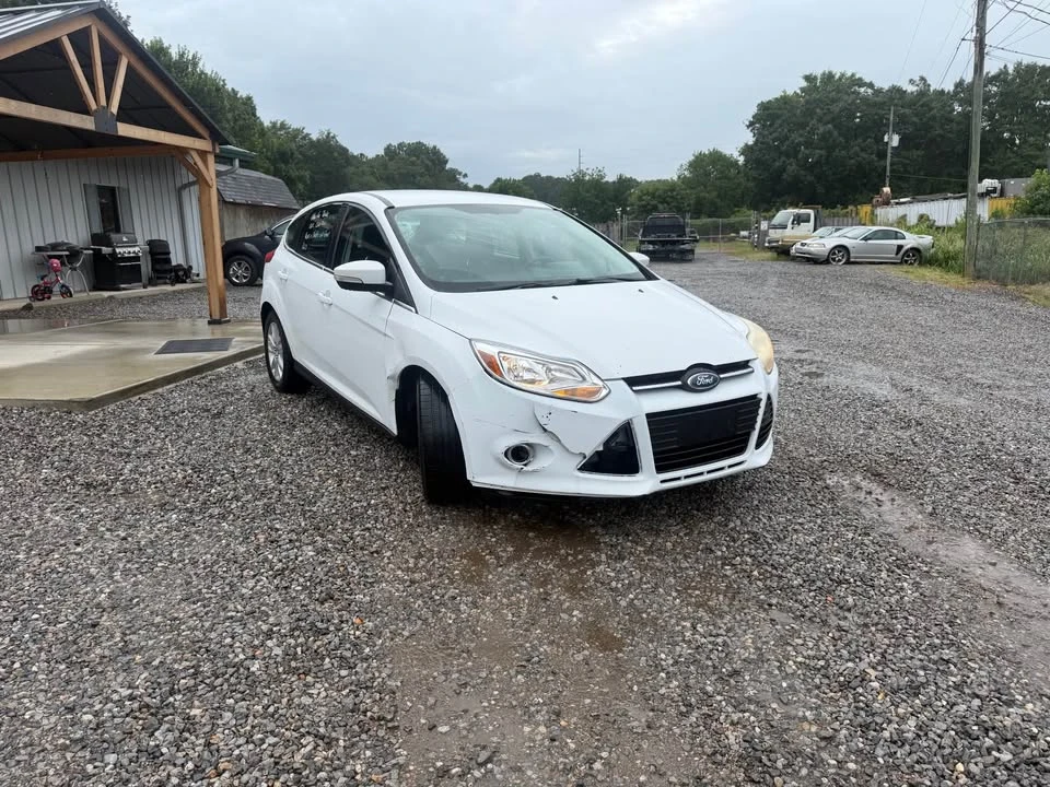 2012 Ford Focus 3rd Gen - Image 2 of 8