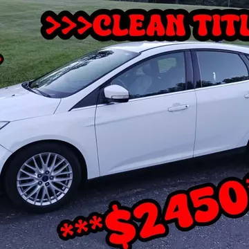 2012 Ford Focus SEL Hatchback 4D
