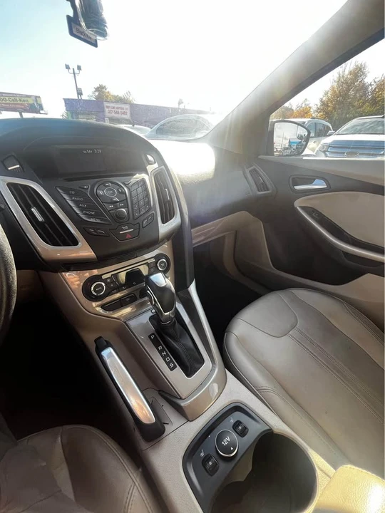 2012 Ford Focus 3rd Gen - Image 2 of 16