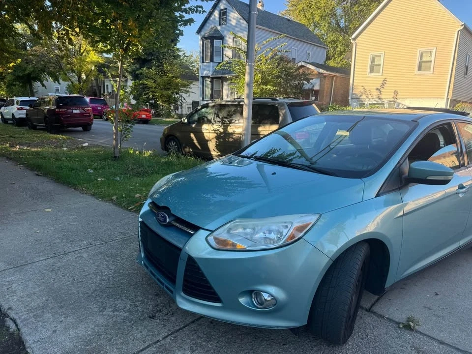 2012 Ford Focus 3rd Gen - Image 2 of 9