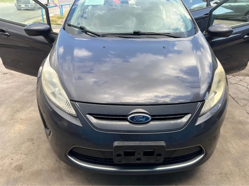2012 Ford Focus 3rd Gen - Image 2 of 5