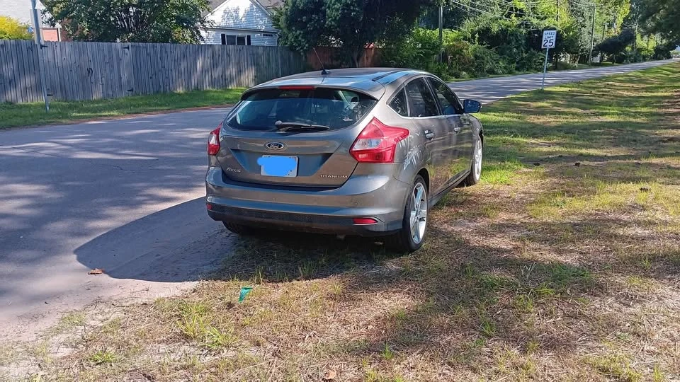 2012 Ford Focus 3rd Gen - Image 3 of 10