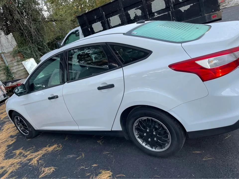 2012 Ford Focus 3rd Gen - Image 9 of 9