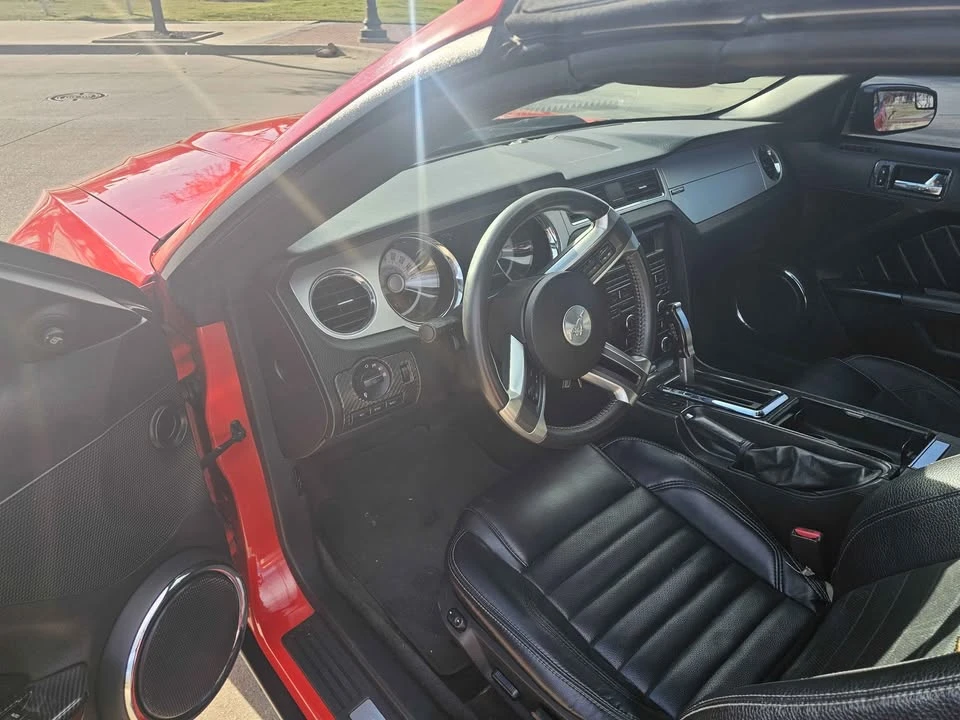 2012 Ford S197 Mustang - Image 8 of 19