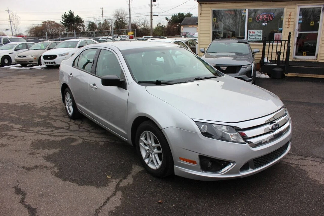 2012 Ford Fusion 1st Gen - Image 4 of 16