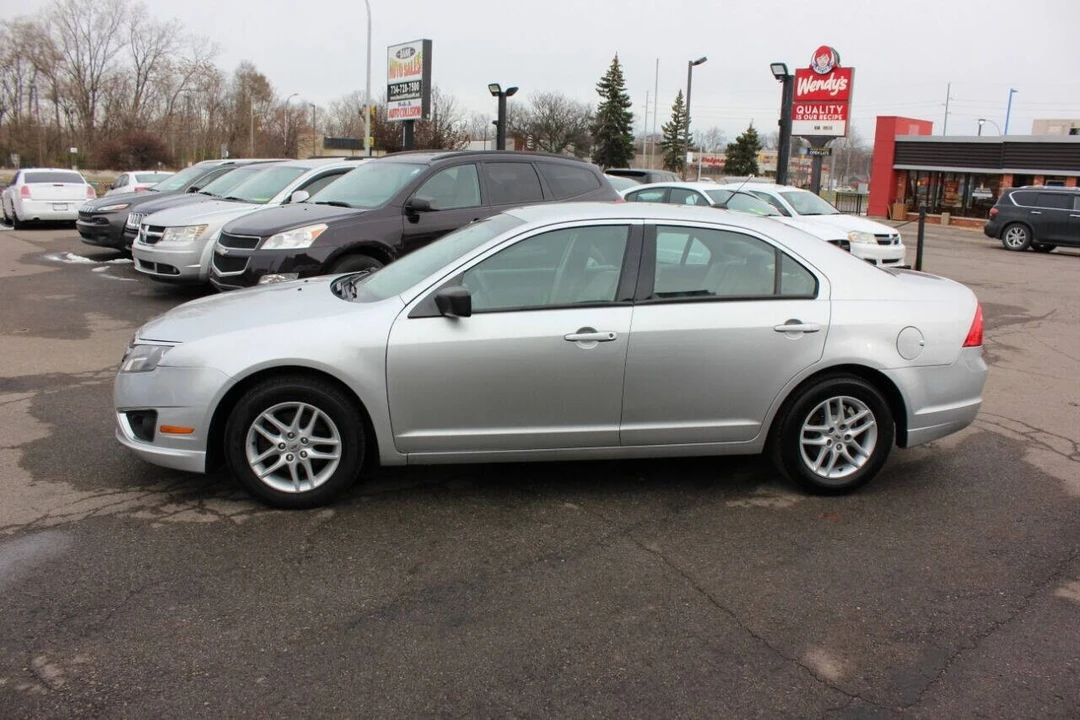 2012 Ford Fusion 1st Gen - Image 6 of 16